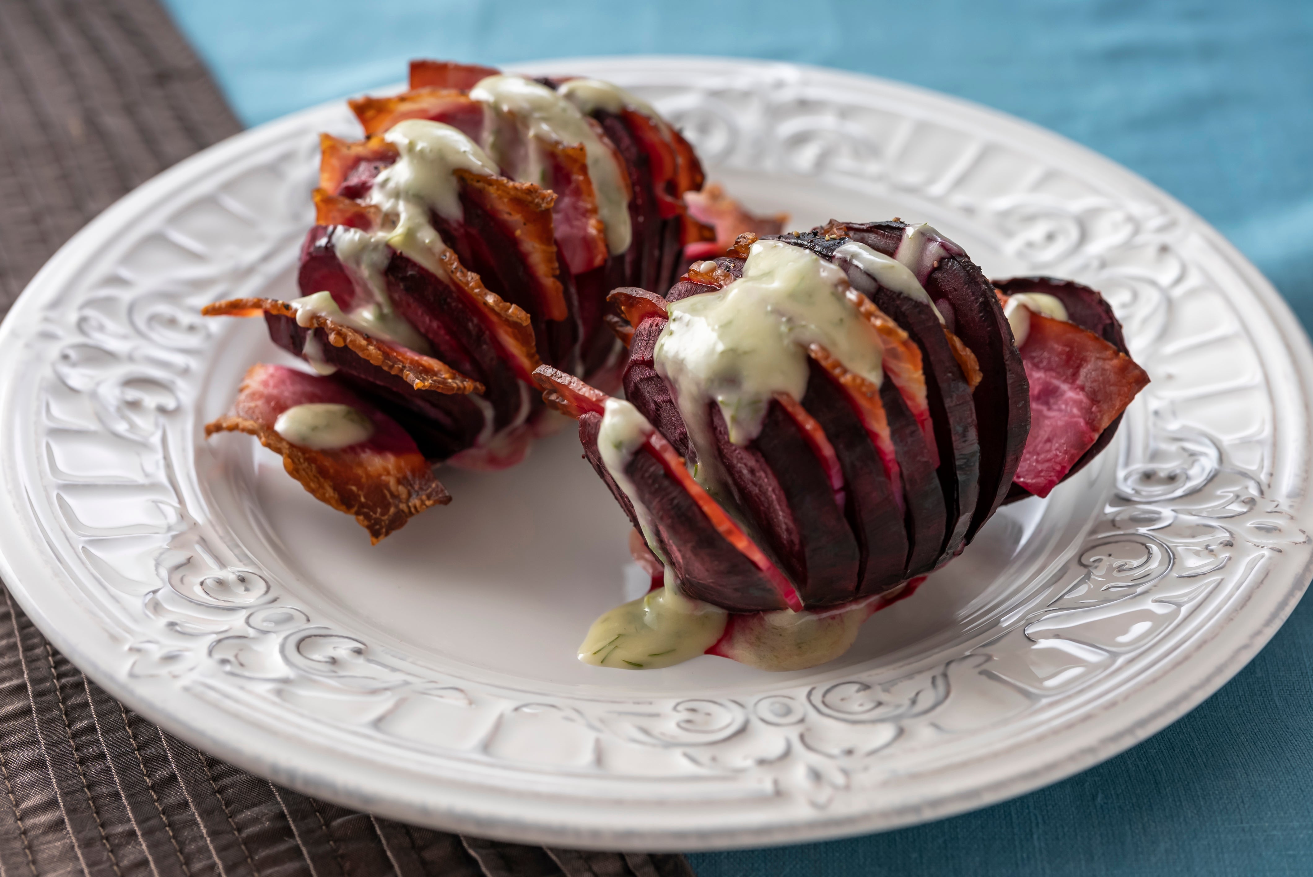 【ビーツ】簡単でおいしい!話題のビーツハッセルバックポテト