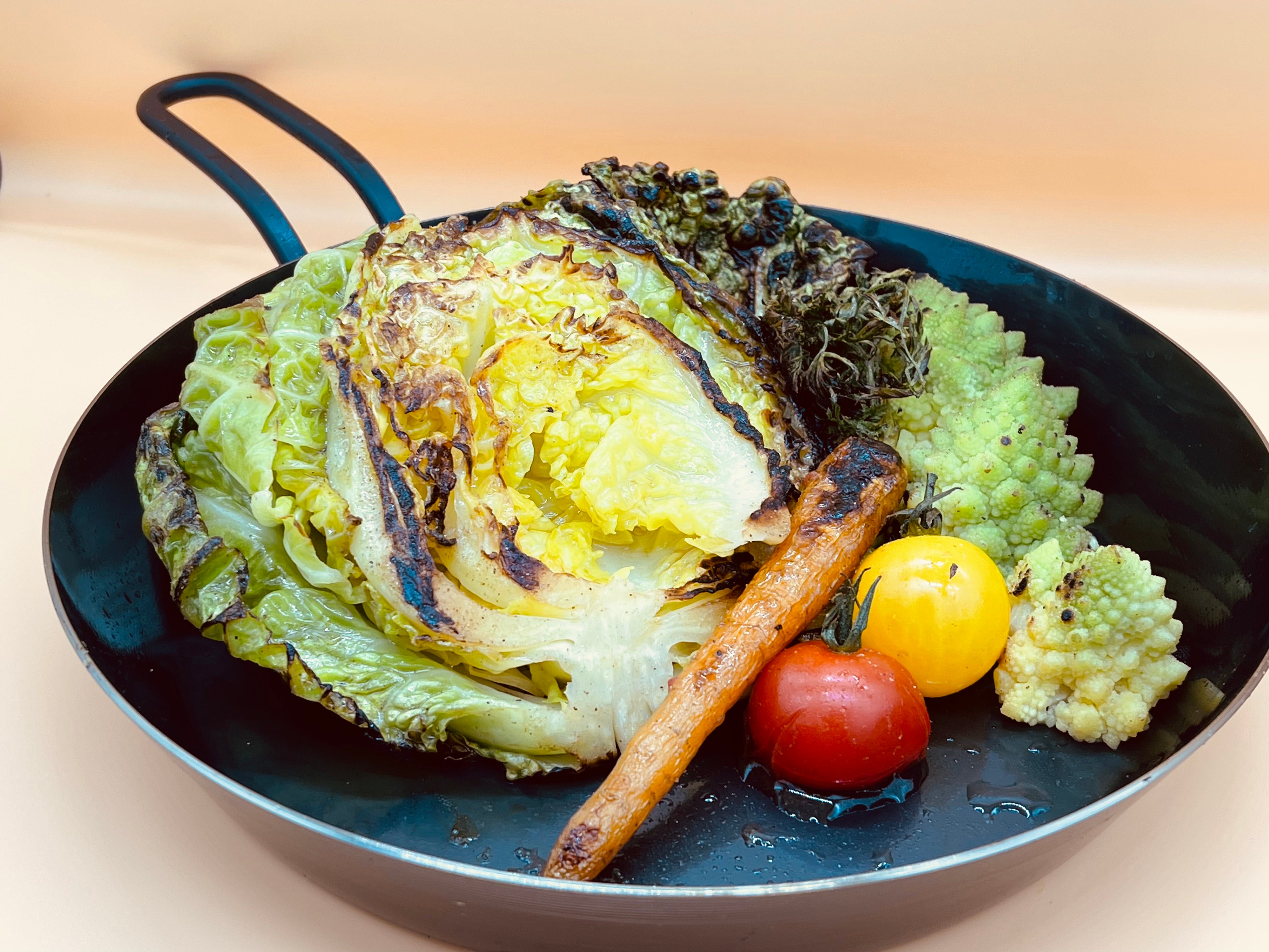 【サボイキャベツ】野菜のうま味丸ごと味わえるエチュべ